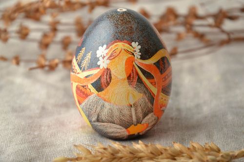 Huevo de Pascua en técnica de cera Noche - MADEheart.com