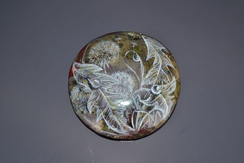 Runder Anhänger mit Stein - MADEheart.com