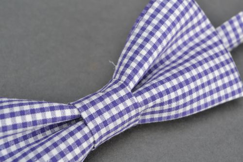 Violet checkered bow tie - MADEheart.com