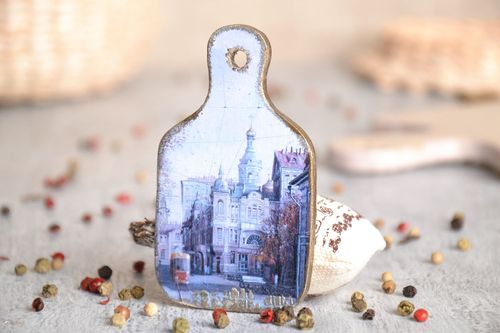 Decorative fridge magnet City - MADEheart.com