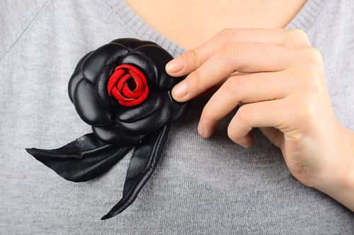 Handmade leather brooch unusual black flower brooch designer accessory - MADEheart.com
