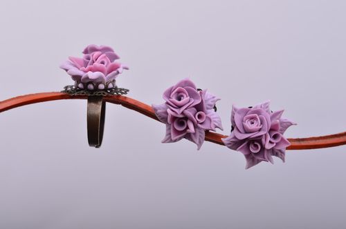 Set di orecchini e anello fatto a mano kit di accessori in argilla polimerica - MADEheart.com