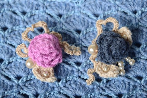 Crochet brooch handmade brooches textile jewelry designer accessories for girls - MADEheart.com
