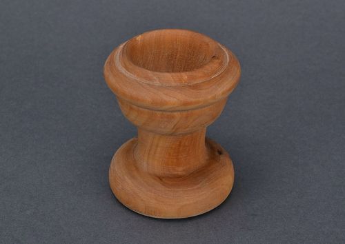 Copa para huevo hecha de madera - MADEheart.com