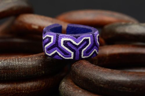 Кольцо ручной работы оригинальное кольцо фиолетовое необычное украшение - MADEheart.com