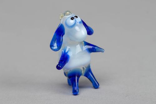 Handmade lampwork glass statuette of sheep - MADEheart.com
