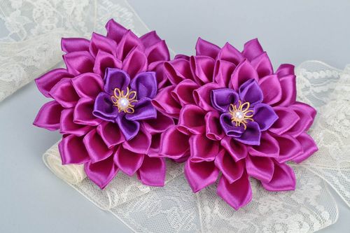 Set of handmade beautiful scrunchies with flowers 2 pieces kanzashi technique - MADEheart.com