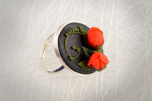 Handmade designer ring with red polymer clay rose flowers and metal basis - MADEheart.com