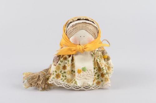 Poupée faite main Poupée porte bonheur ethnique lin coton Déco maison originale - MADEheart.com