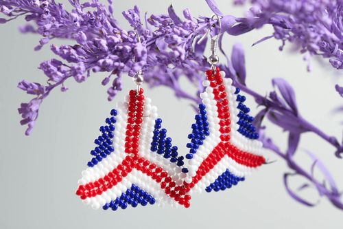 Handmade earrings beaded jewelry designer earrings women accessories gift ideas - MADEheart.com