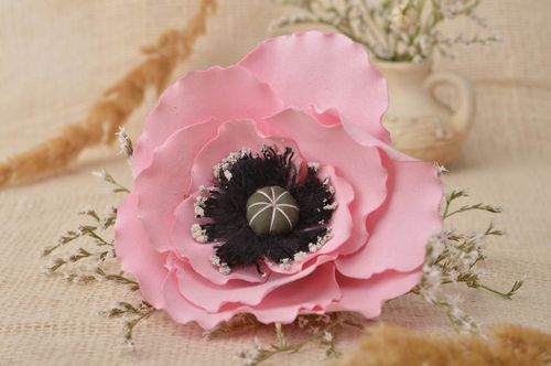 Broche fleur pavot rose Pince à cheveux faite main Bijou femme satin métal mode - MADEheart.com