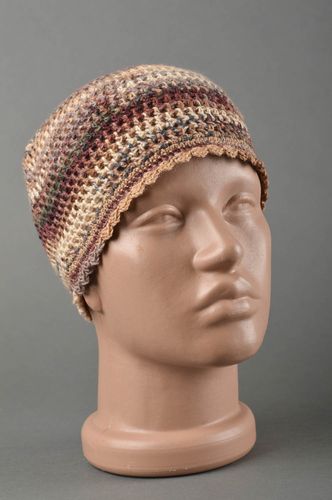 Bonnet au crochet fait main Chapeau tricot chaud brun Vêtement enfant design - MADEheart.com