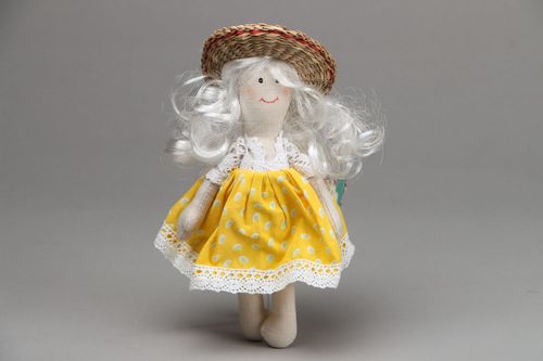 Cloth doll Sunshine - MADEheart.com