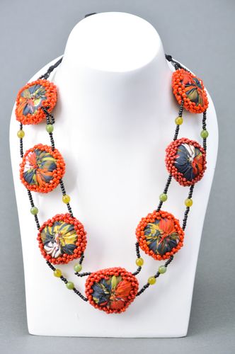 Collier en perles de rocaille et tissu fait main original massif pour femme - MADEheart.com