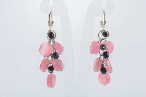 Boucles doreilles pendantes avec œil de chat et agate - MADEheart.com