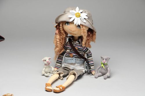 Künstlerische Puppe Mädchen - MADEheart.com