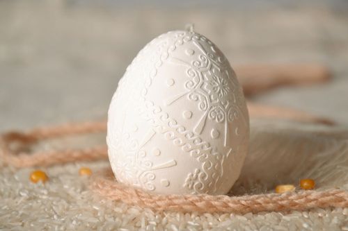 Huevo de Pascua en técnica de decapado - MADEheart.com