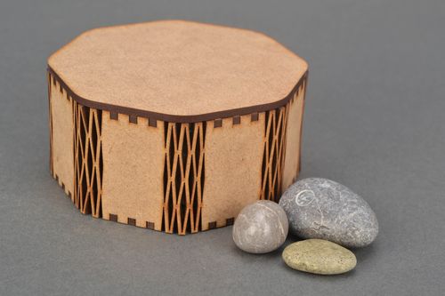 Scrignetto semilavorato fatto a mano scatola per decoupage scrignetto di legno - MADEheart.com