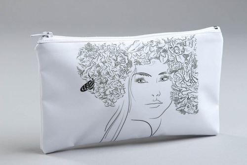 Fashion handmade cosmetic bag stylish purse for cosmetics presents for women - MADEheart.com