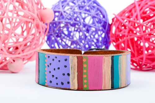 Fashion bracelet handmade wrist bracelet natural leather jewelry for girls - MADEheart.com