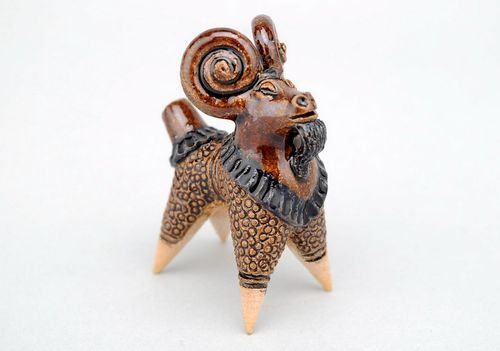 Penny whistle ram made from gray clay - MADEheart.com