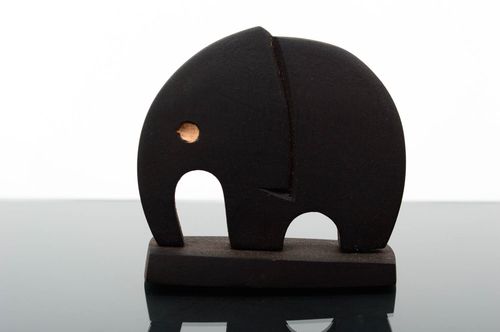Statuette en bois fait main Figurine décorative Idee deco maison éléphant - MADEheart.com