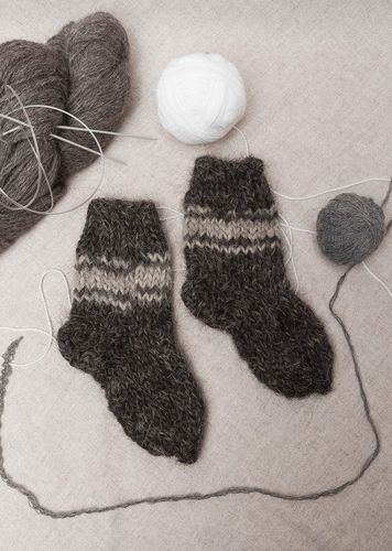 Soft childrens woolen socks - MADEheart.com