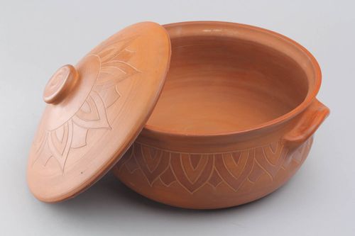 Clay pot with lid - MADEheart.com
