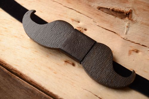 Pajarita original artesanal accesorio de hombre estiloso regalo para amigo - MADEheart.com