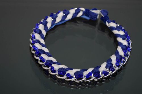 Woven moulin thread necklace - MADEheart.com