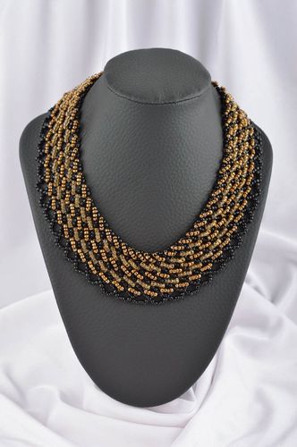 Collana di perline fatta a mano originale bigiotteria da vestito da sera - MADEheart.com