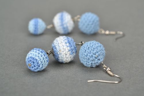 Long crocheted earrings - MADEheart.com