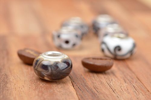 Beautiful handmade glass bead jewelry findings fashion accessories small gifts - MADEheart.com