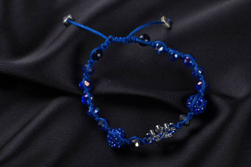 Bracelete artesanal de fios e contas - MADEheart.com