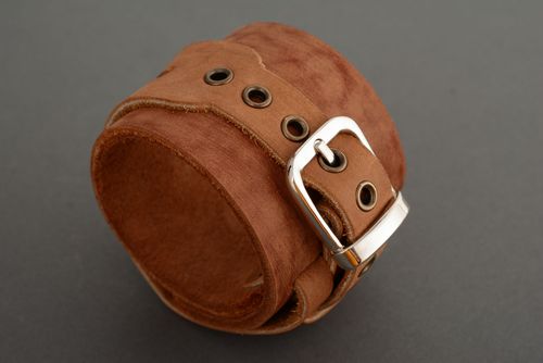 Leather bracelet wristband - MADEheart.com