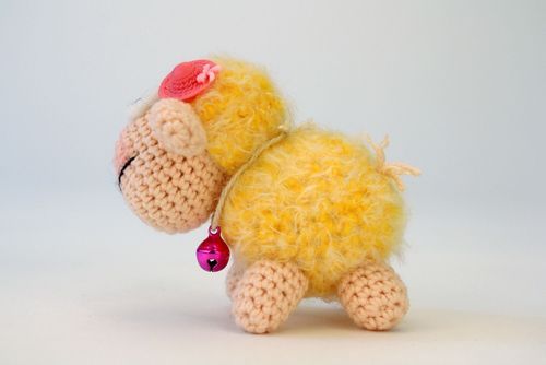 Knitted toy Sheep - MADEheart.com