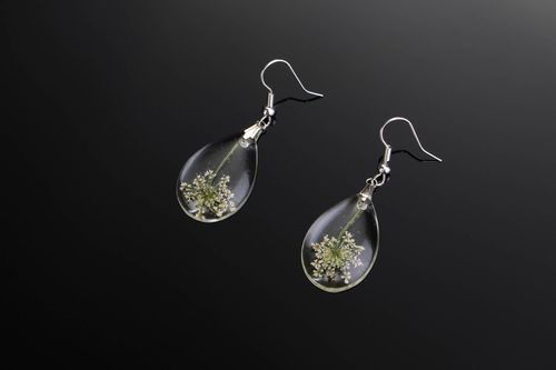 Long earrings made of epoxy - MADEheart.com