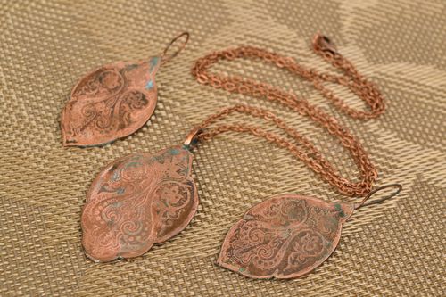 Schmuck Set Anhänger und Ohrringe aus Kupfer - MADEheart.com