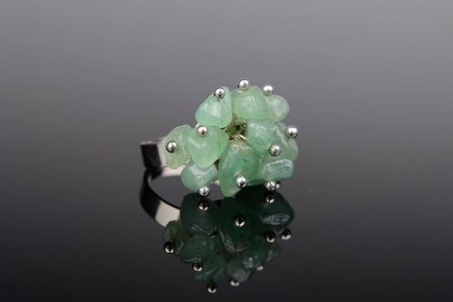 Ring with jade - MADEheart.com