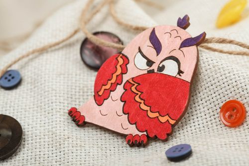 Bright plywood brooch painted with acrylics in the form of an owl hand made - MADEheart.com