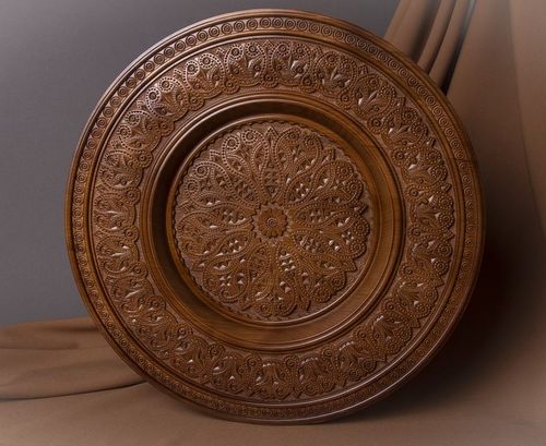 Декоративная тарелка деревянная - MADEheart.com