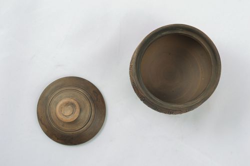 Pote de barro original con tapa - MADEheart.com