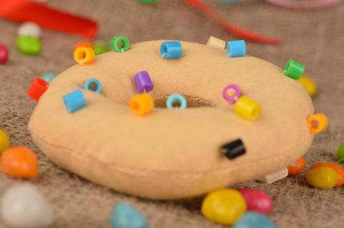 Handmade soft needle bed soft toy donut natural fabric toys home decor  - MADEheart.com