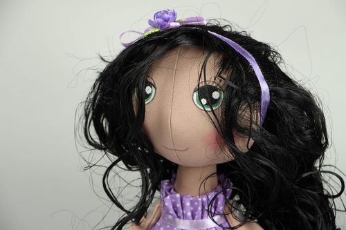 Doll Girl - MADEheart.com