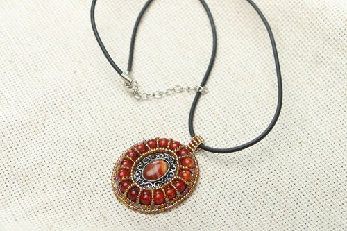 Pingente de cornalina - MADEheart.com