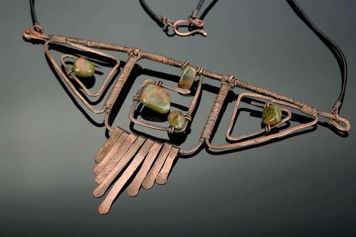 Necklace with unakit stone Scythia - MADEheart.com
