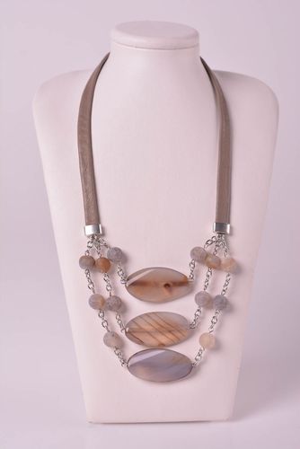 Collana di pietre naturali fatta a mano originale di moda bigiotteria da donna - MADEheart.com