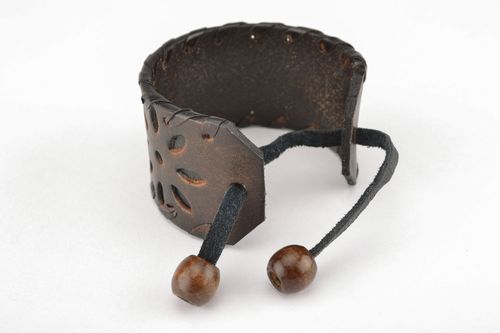 Unusual leather bracelet Alatyr Flower - MADEheart.com