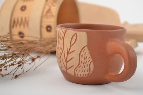 Глиняная чашка ручной работы расписанная натуральными красками объемом 300 мл - MADEheart.com