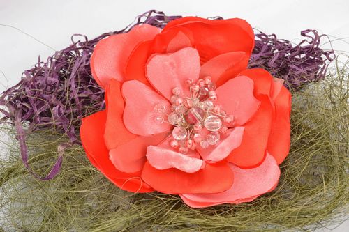 Broche de tela hecho a mano vistoso - MADEheart.com